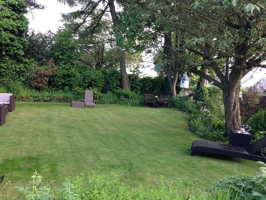 Willow Cottage B&B Yeadon Экстерьер фото