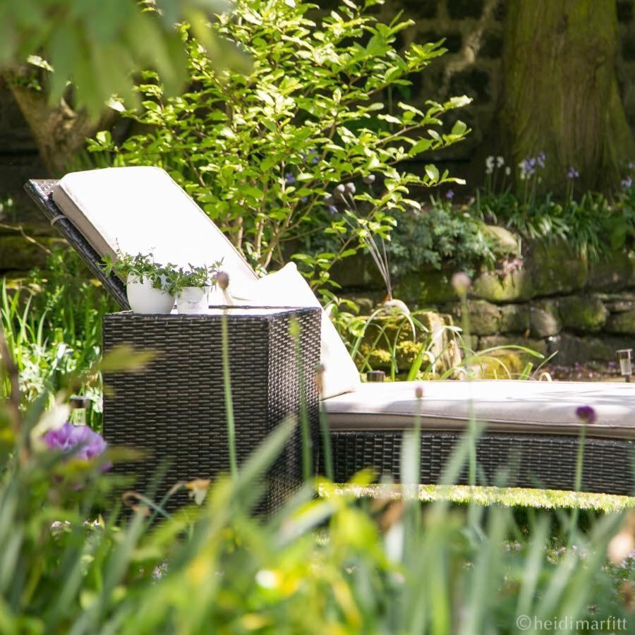 Willow Cottage B&B Yeadon Экстерьер фото
